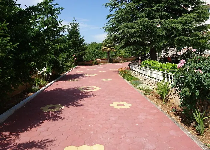 Countryside Family Retreat Apartman